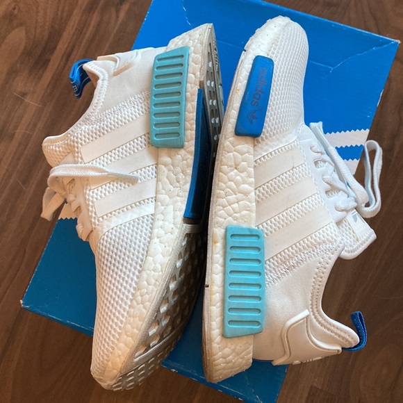 Adidas NMD R1 W Blue Glow Size 38.5 - Picture 2 of 4
